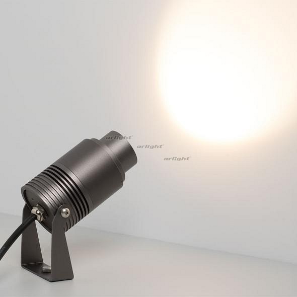 Наземный прожектор arlight alt-ray-zoom-r61-12w warm3000 (dg, 10-60 deg, 230v) 026447