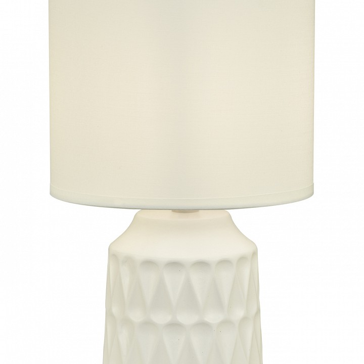 Настольная лампа декоративная escada rhea 10203/l white