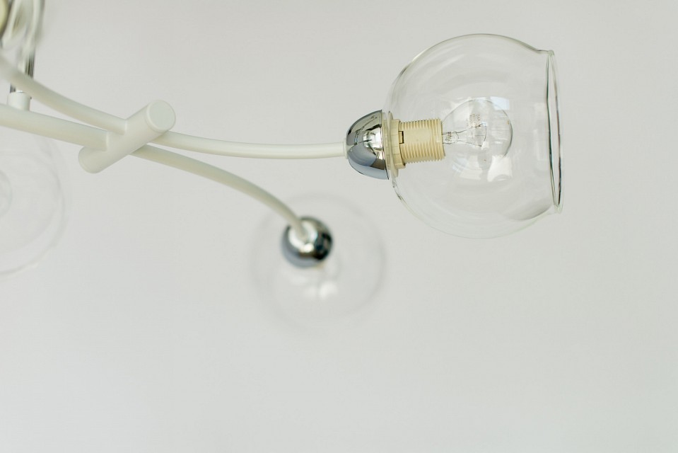 Люстра на штанге lumion alana 4517/6c