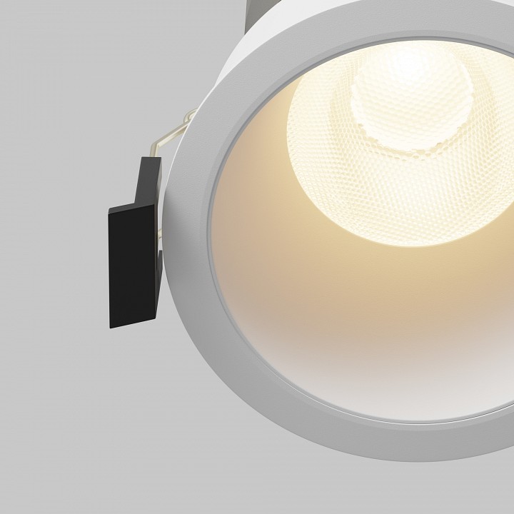 Встраиваемый светильник maytoni dl118-15w-3k-w