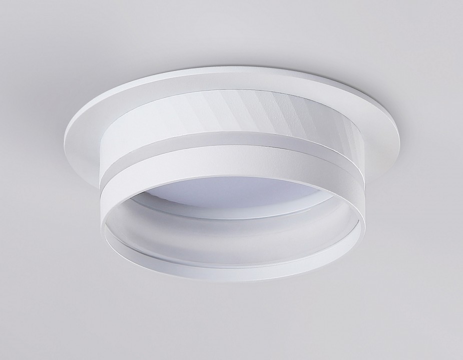 Встраиваемый светильник ambrella light tn tn5218