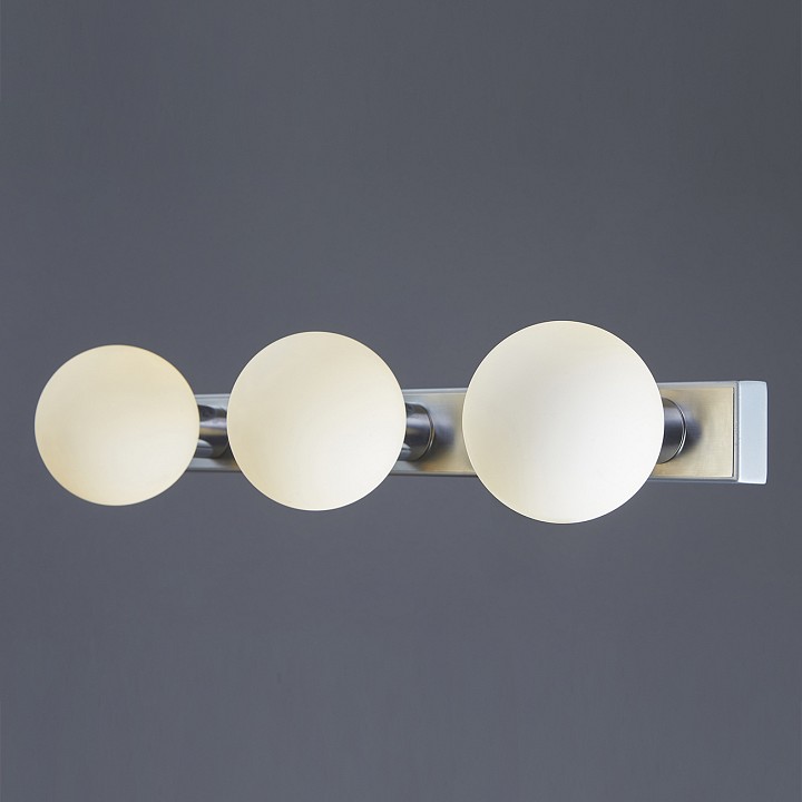 Накладной светильник escada trento 1100/3