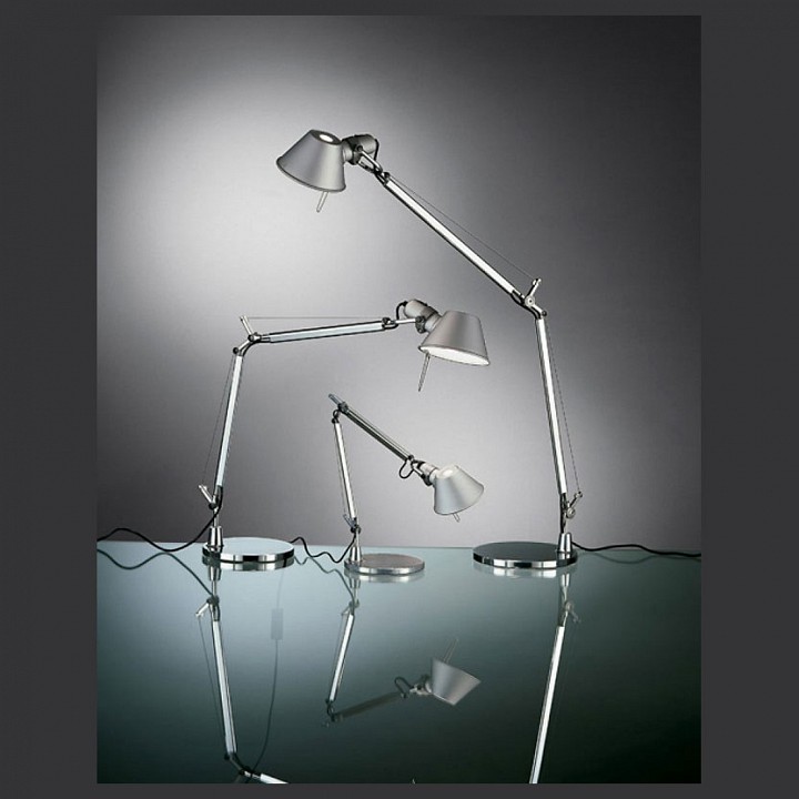 Настольная лампа офисная artemide  a011800