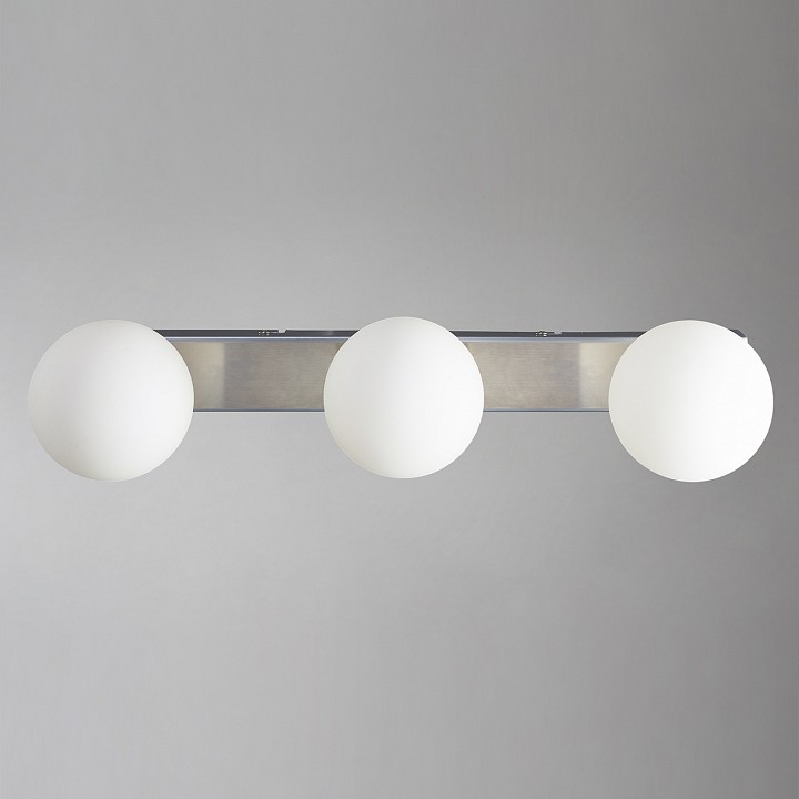 Накладной светильник escada trento 1100/3