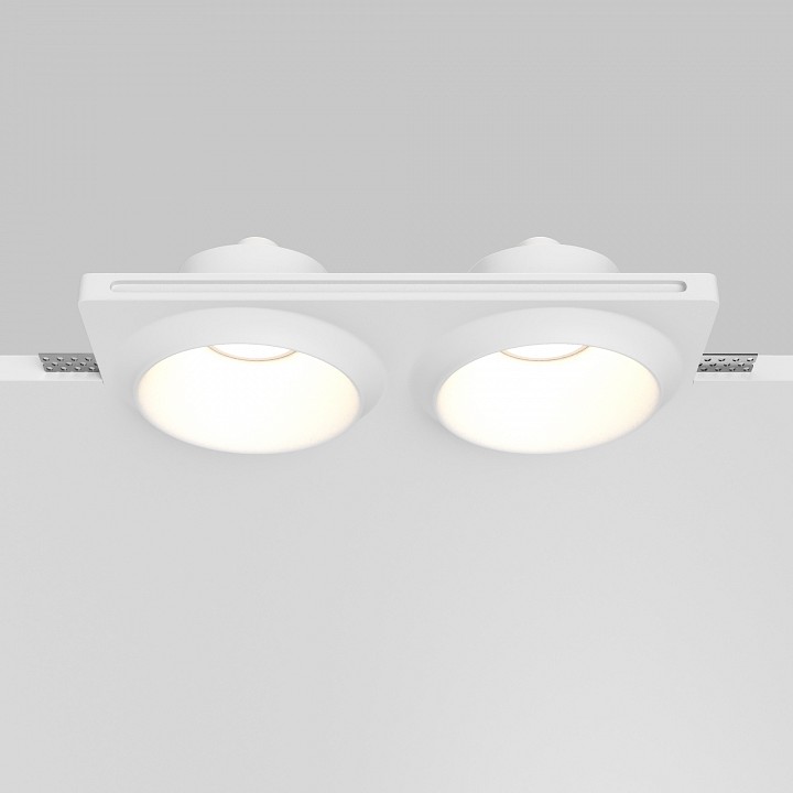 Встраиваемый светильник maytoni gyps modern dl124-gu10-02-trs-w
