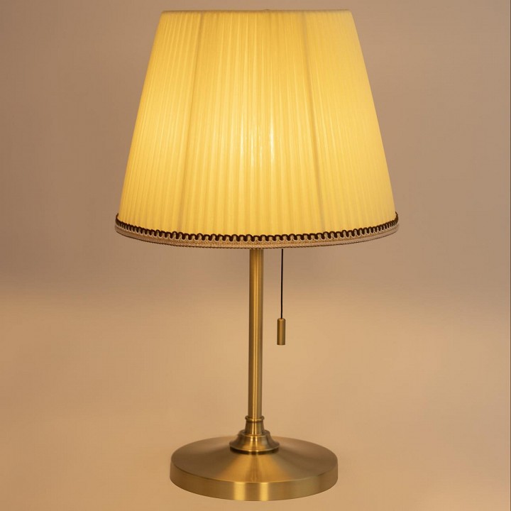 Настольная лампа декоративная citilux линц cl402733