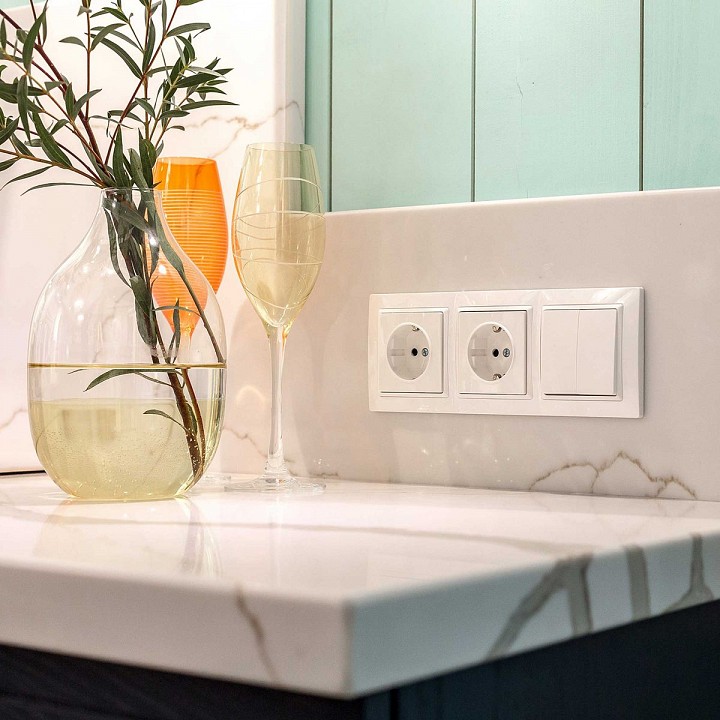 Выключатель проходной двухклавишный без рамки werkel белые w1122001