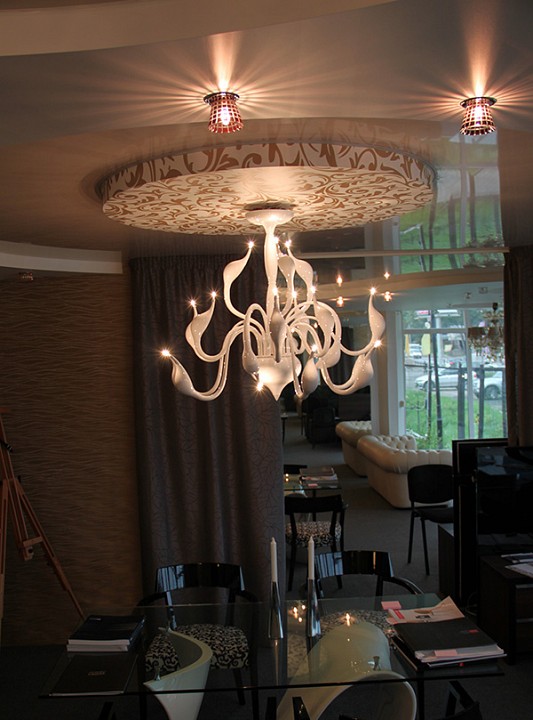 Люстра на штанге lightstar cigno collo 751186