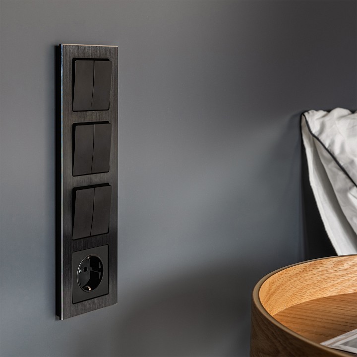 Рамка на 4 поста werkel aluminium (черный алюминий) w0041708