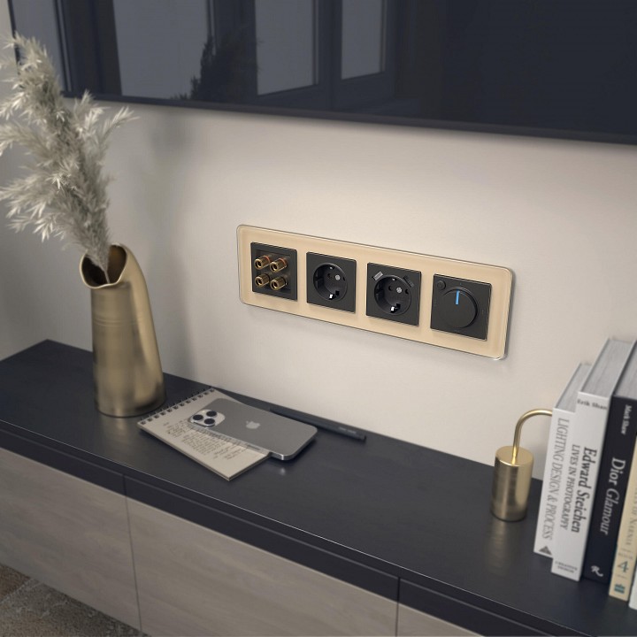 Рамка на 4 поста werkel elite (айвори, Стекло) w0042443